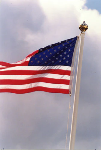 Flagmore™ Fiberglass Flagpole - Internal Rope Winch - 20 Year Warranty | Made in USA - Image 4