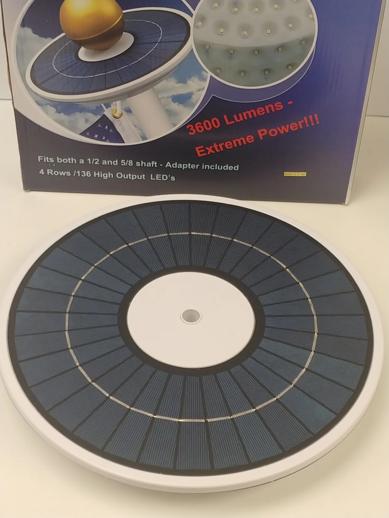Quadruple-Row Solar Flagpole Top Light | 136-LED High-Output Flag Illumination - Image 5